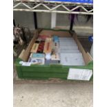 A COLLECTION OF GAMES TO INCLUDE DOMINOES, PLAYING CARDS AND CRIBBAGE BOARDS ETC