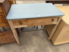 A PINE SIDE TABLE WITH SINGLE DRAWER