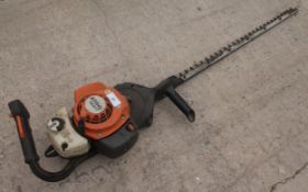 A STIHL HS 87T HEDGE TRIMMER IN WORKING ORDER NO VAT