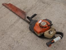 A STIHL HS 86T HEDGE TRIMMER, NEEDS CARB. NO VAT