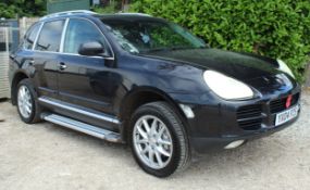 BLACK PORSCHE CAYENNE 4 X 4 AUTO 4.6 PETROL YX04PZS FIRST REG 01/03/04 MOT 08/04/27 APPROX 139000