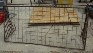 A 3 FT HAY CRATCH NO VAT