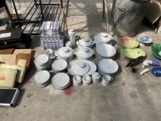 A LARGE QUANTITY OF THOMAS GERMANY WHITE CERAMIC DINNER SERVICE ITEMS TO INCLUDE BOXED CUPS, PLATES,