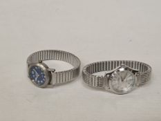 TWO WRISTWATCHES TO INCLUDE AN AMELIA CARTER AND A REFLEX, BOTH WITH ELASTICATED STRAPS