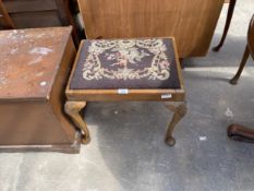 A MID 20TH CENTURY STOOL ON CABRIOLE LEGS WITH WOOLWORK TOP