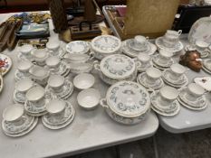 A VERY LARGE QUANTITY OF ROYAL STANDARD "GARLAND" TO INCLUDE THREE TUREENS, GRAVY BOATS, TRIO'S,