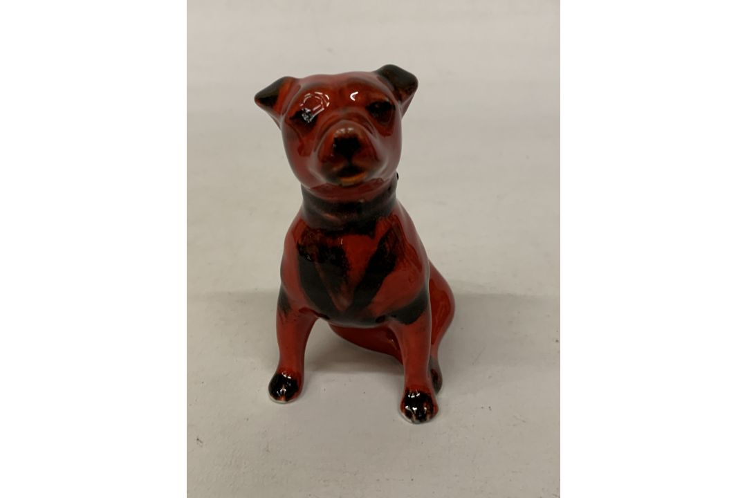AN ANITA HARRIS STAFFY DOG, SIGNED IN GOLD TO THE BASE - Image 2 of 4
