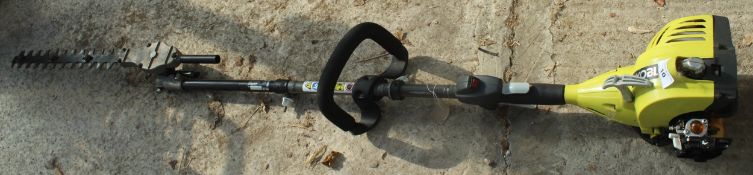 A RYOBI HEDGE STRIMMER IN WORKING ORDER NO VAT