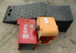 TRAILER HITCHLOCKS WITH WHEEL CHOCK NO VAT