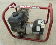 A BRIGGS AND STRATTON GENERATOR IN WORKING ORDER NO VAT