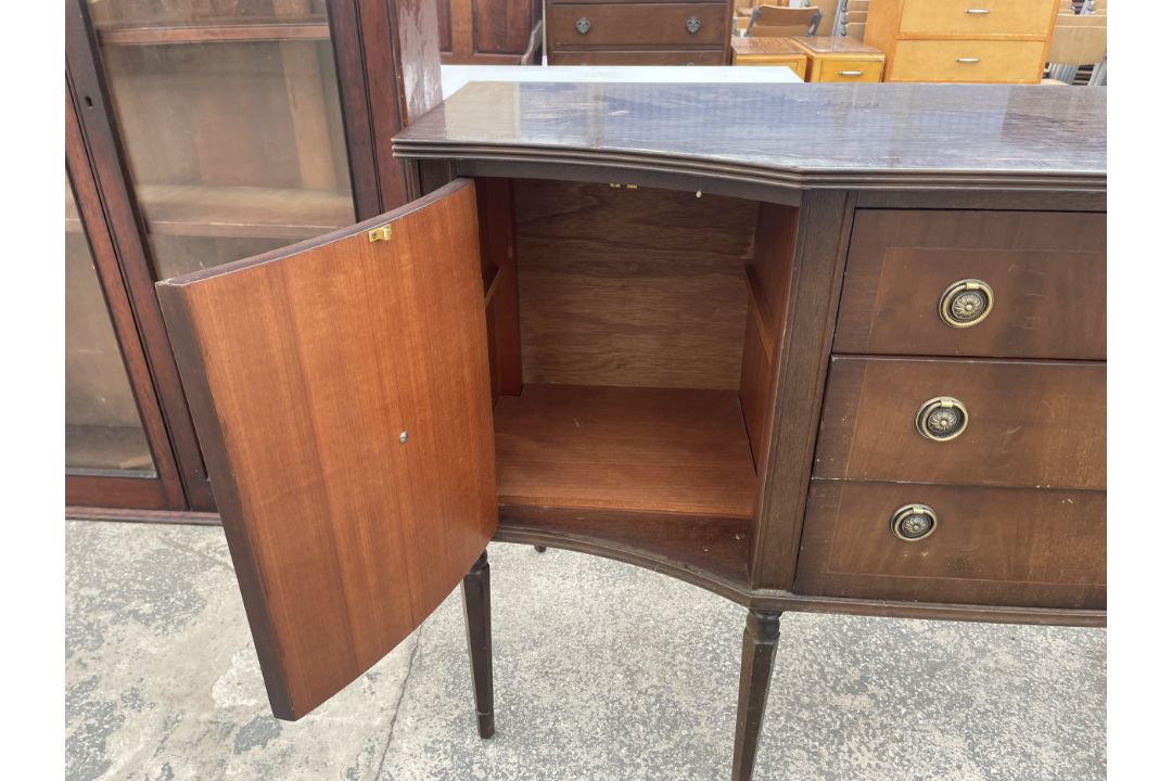 A REGENCY STYLE BREAKFRONT SIDEBOARD ENCLOSING THREE DRAWERS AND TWO CUPBOARDS, 54" WIDE - Image 4 of 4