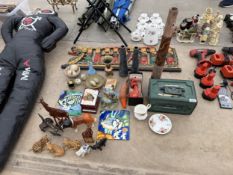 AN ASSORTMENT OF ITEMS TO INCLUDE CERAMIC ANIMAL FIGURES, TILES AND TREEN PLAQUE ETC