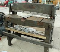 A GUILLOTINE NO VAT