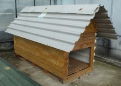 A LARGE DOG KENNEL - NO VAT