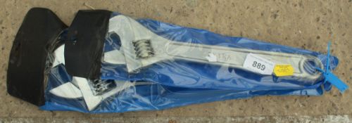 ADJUSTABLE WRENCH, 15-18" + VAT