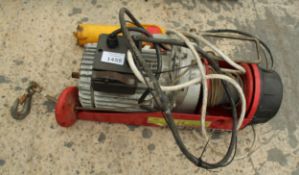 AN ELECTRIC WINCH NO VAT