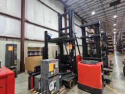 2012 Raymond 960-CSR30T Turret Fork Lift Location: Blacklick, OH