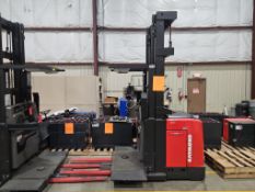 Raymond 550-OPC30TT Electric Fork Lift