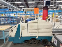 Tennant 8300 Floor Scrubber Location: Blacklick, OH