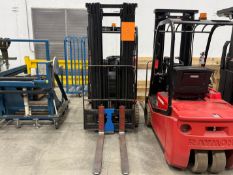 Raymond 440-C30 Electric Fork Lift