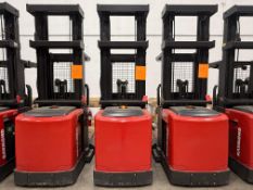 Raymond 550-OPC30TT Order Picker