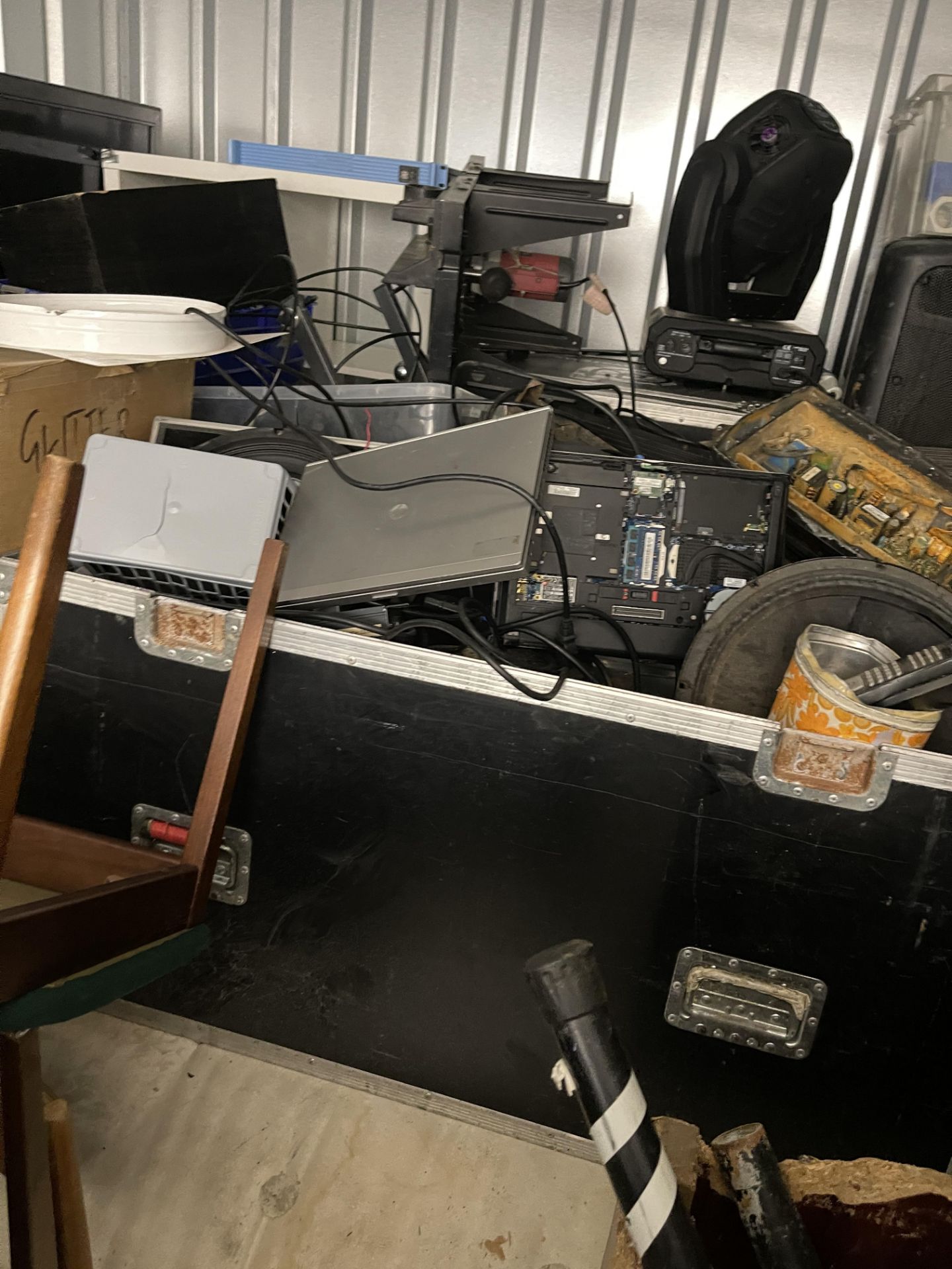 Uncollected Storage Unit Clearance – DJ Equipment, Speakers, Computers & Event r