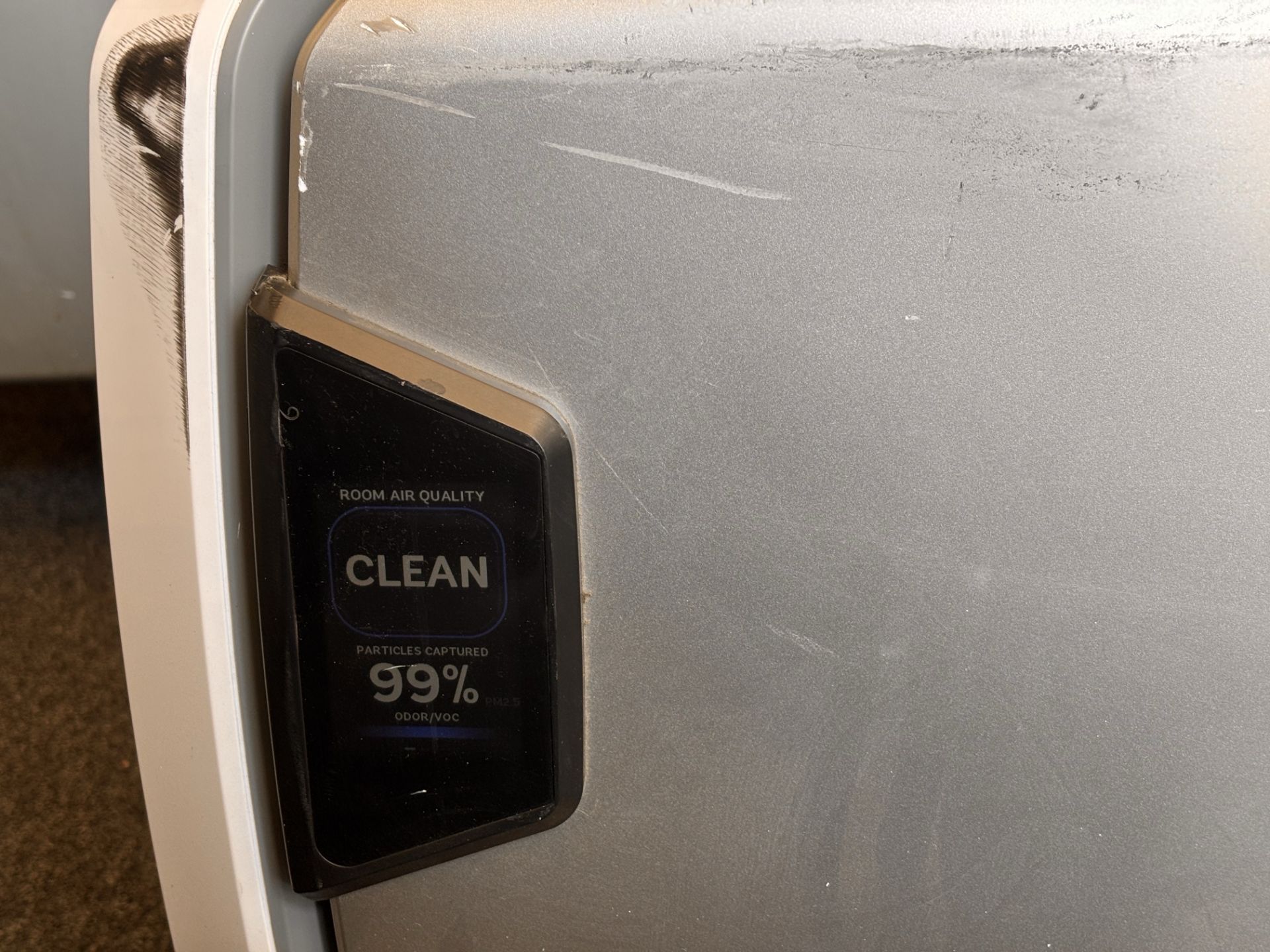 Fellowes AeraMax Pro AM4 Commercial Air Purifier - Image 4 of 7