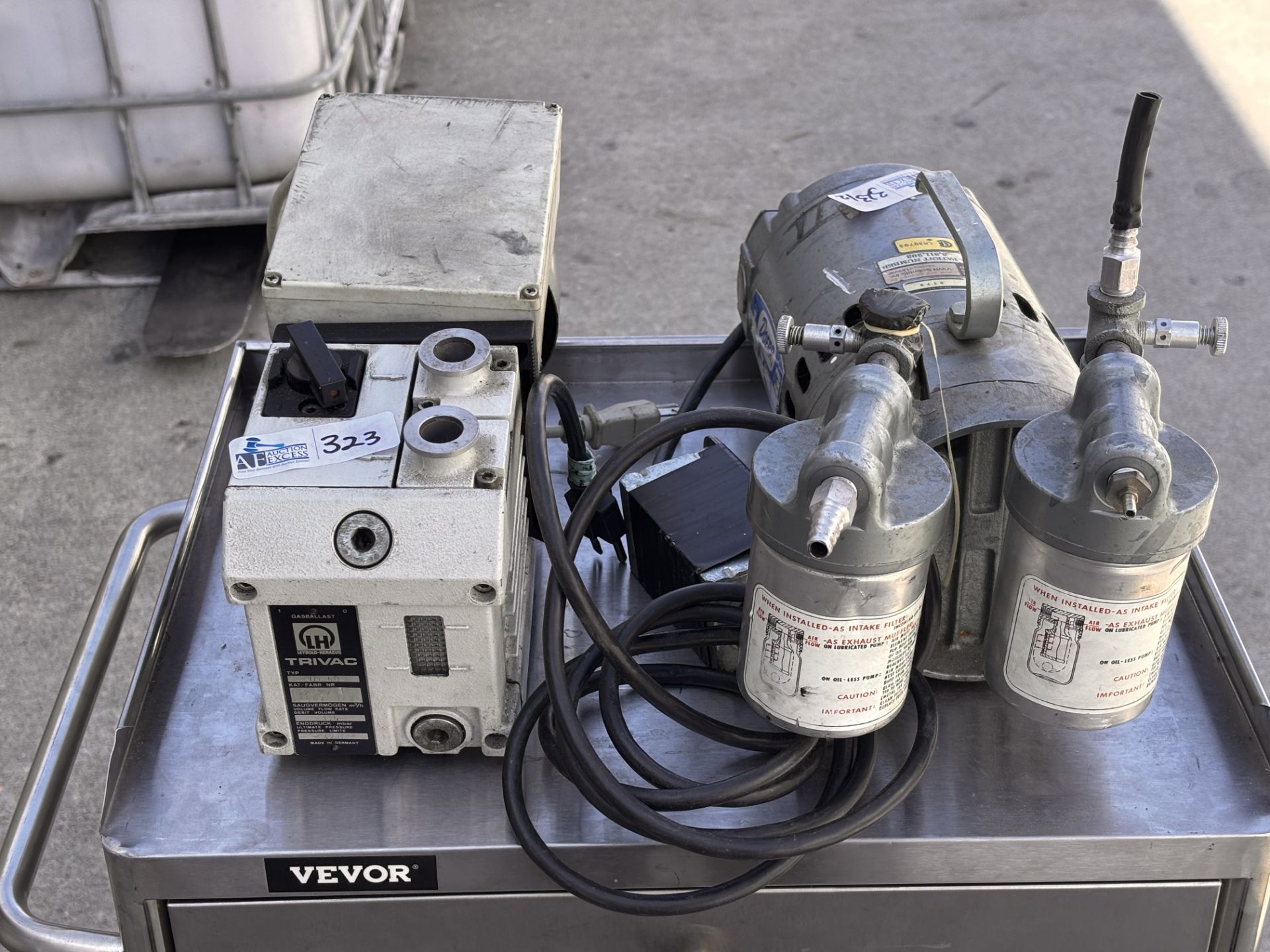 Lot of 2 Pumps Trivac D1, 6B + Gast Rotary Vane Vacuum Pump G180DX