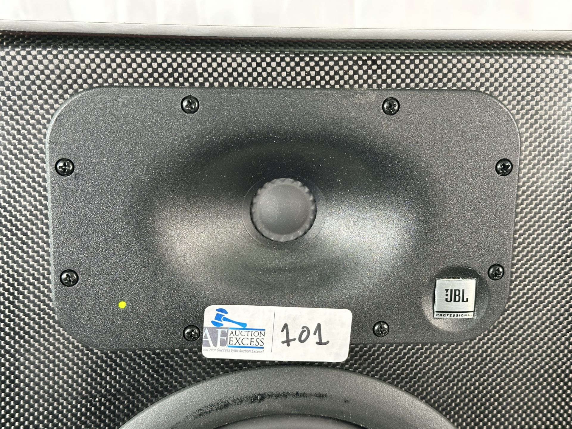 JBL LSR28P Linear Spatial Reference Studio Monitor - Image 2 of 4