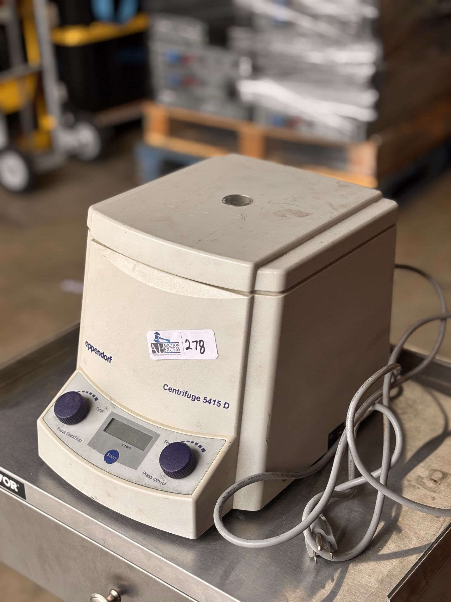 Eppendorf 5415 D Centrifuge Does not Power On - Image 3 of 5