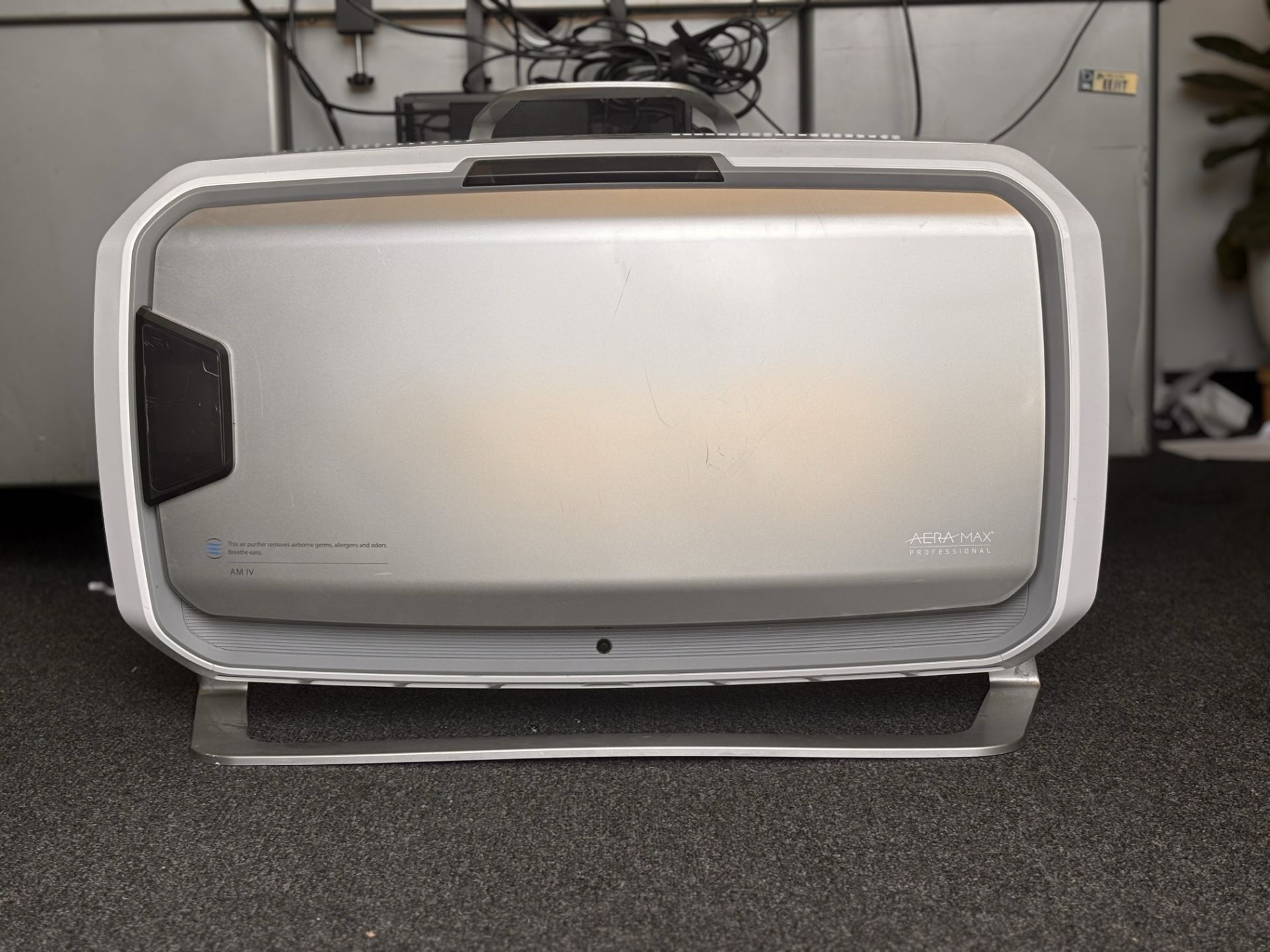 Fellowes AeraMax Pro AM4 Commercial Air Purifier