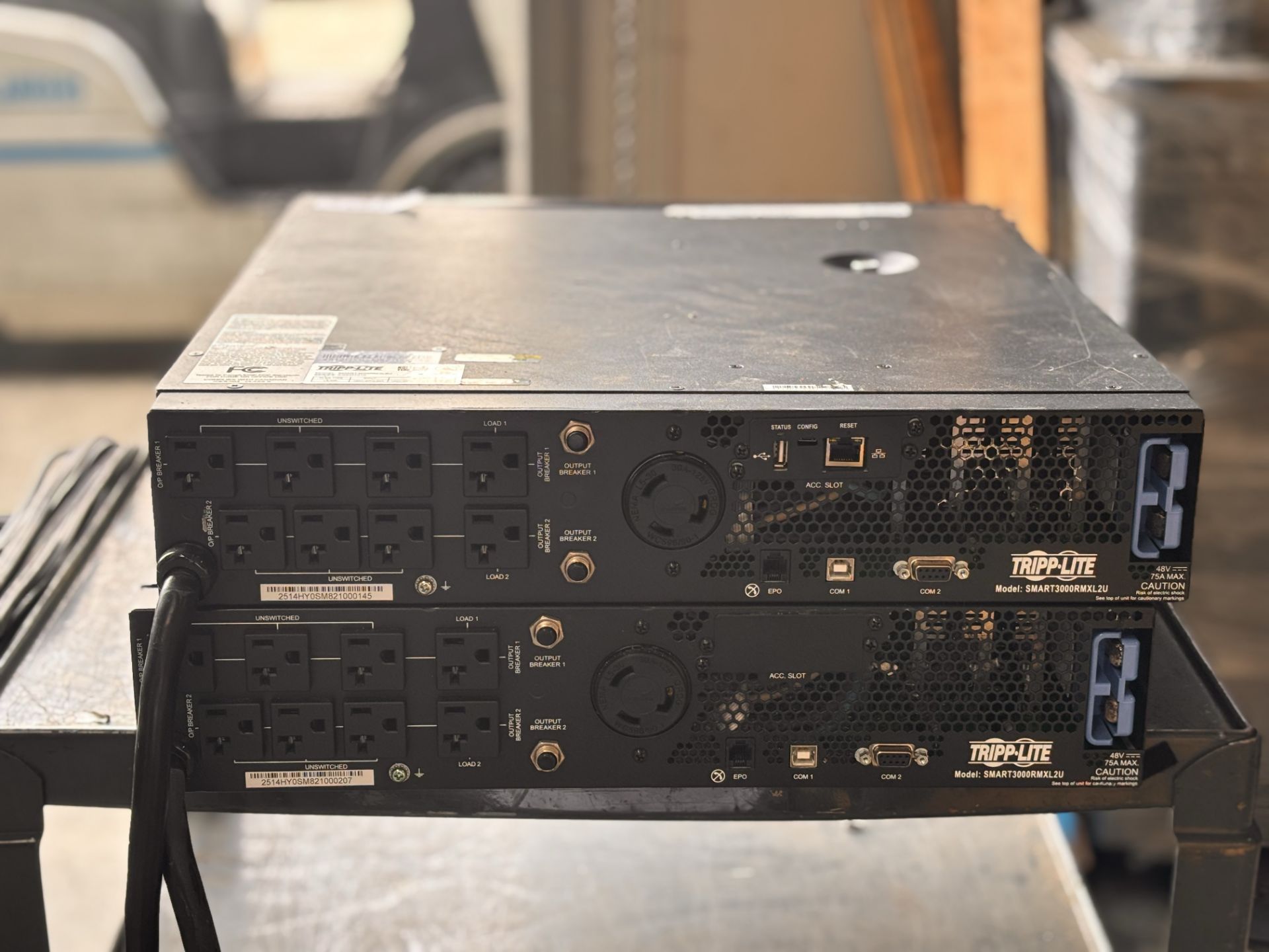 Lot of 2 Tripp Lite Smartpro Smart3000RMXL2U 3000va Rack-mountable UPS' 2.65 Kva/2.9 Kw - Image 4 of 9