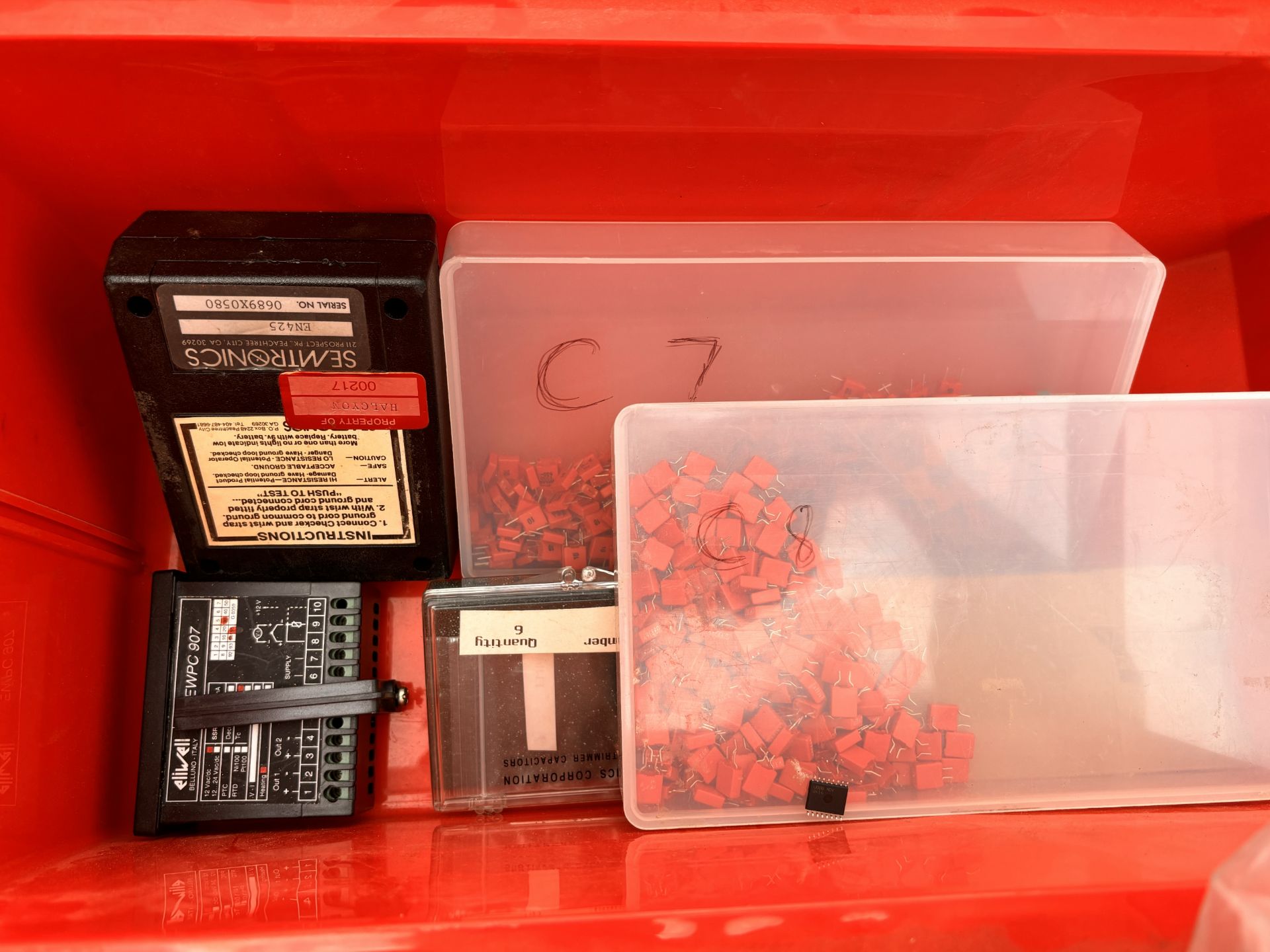 Lot of RF & Semiconductor Lab Lot: Pelican 1300, Semtronics ESD Analyzer, Coherent RF Equipment - Image 24 of 32