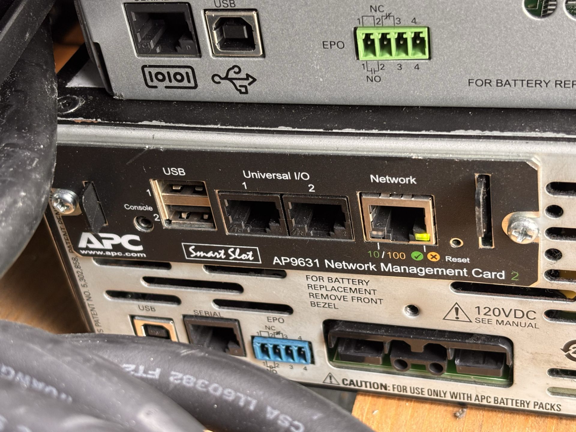 APC Smart X 3000 LV SMX3000RMLV2U Rack-mountable UPS w/ Schneider APC9641 Network Card - Image 11 of 13
