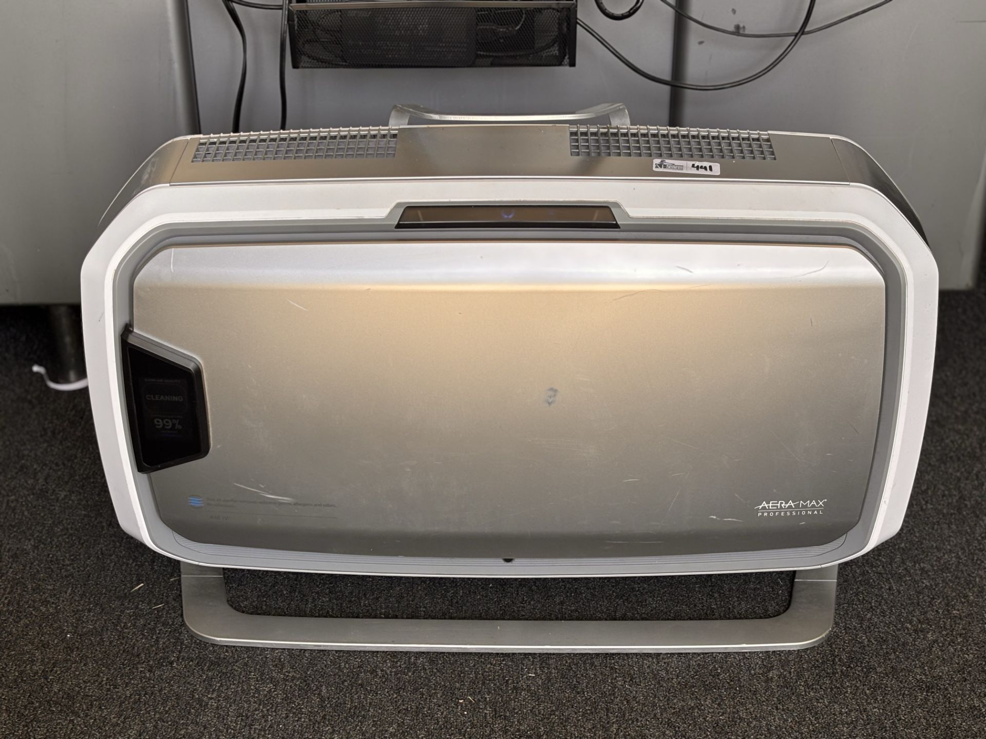 Fellowes AeraMax Pro AM4 Commercial Air Purifier - Image 2 of 8