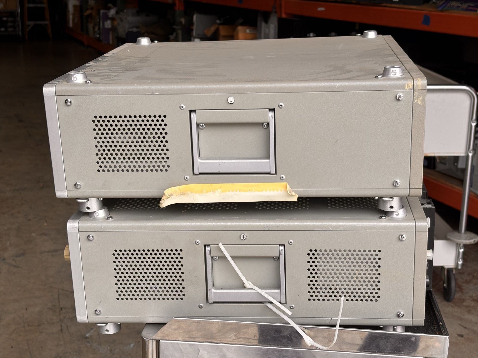 Lot of (2) Anritsu Test Units: Anritsu MS349D Video Signal Analyzer + Anritsu MG311B1 Video Signal G - Image 7 of 11