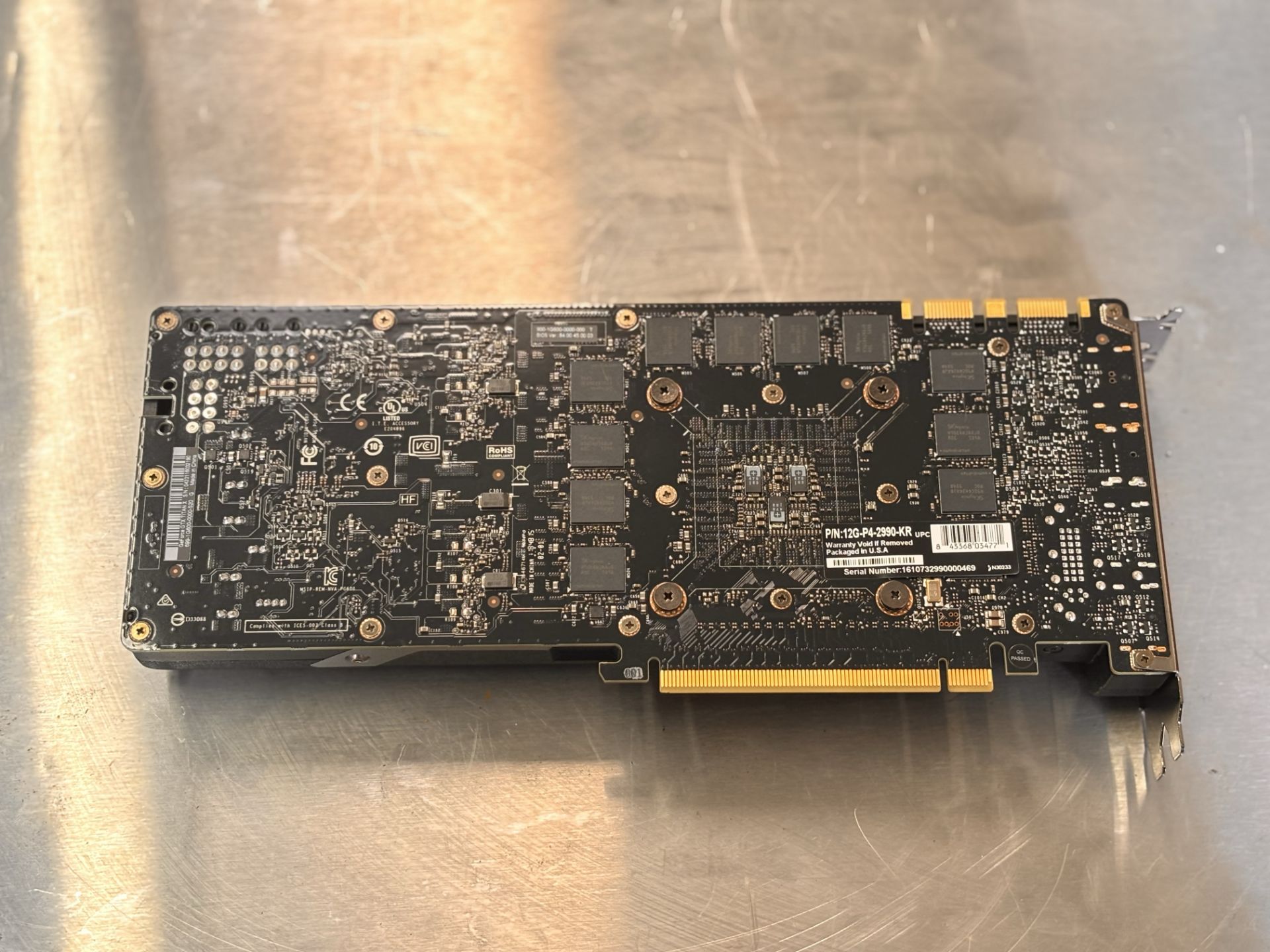 Nvidia Titan 12G-P4-2990-KR Graphics Card - Image 2 of 5