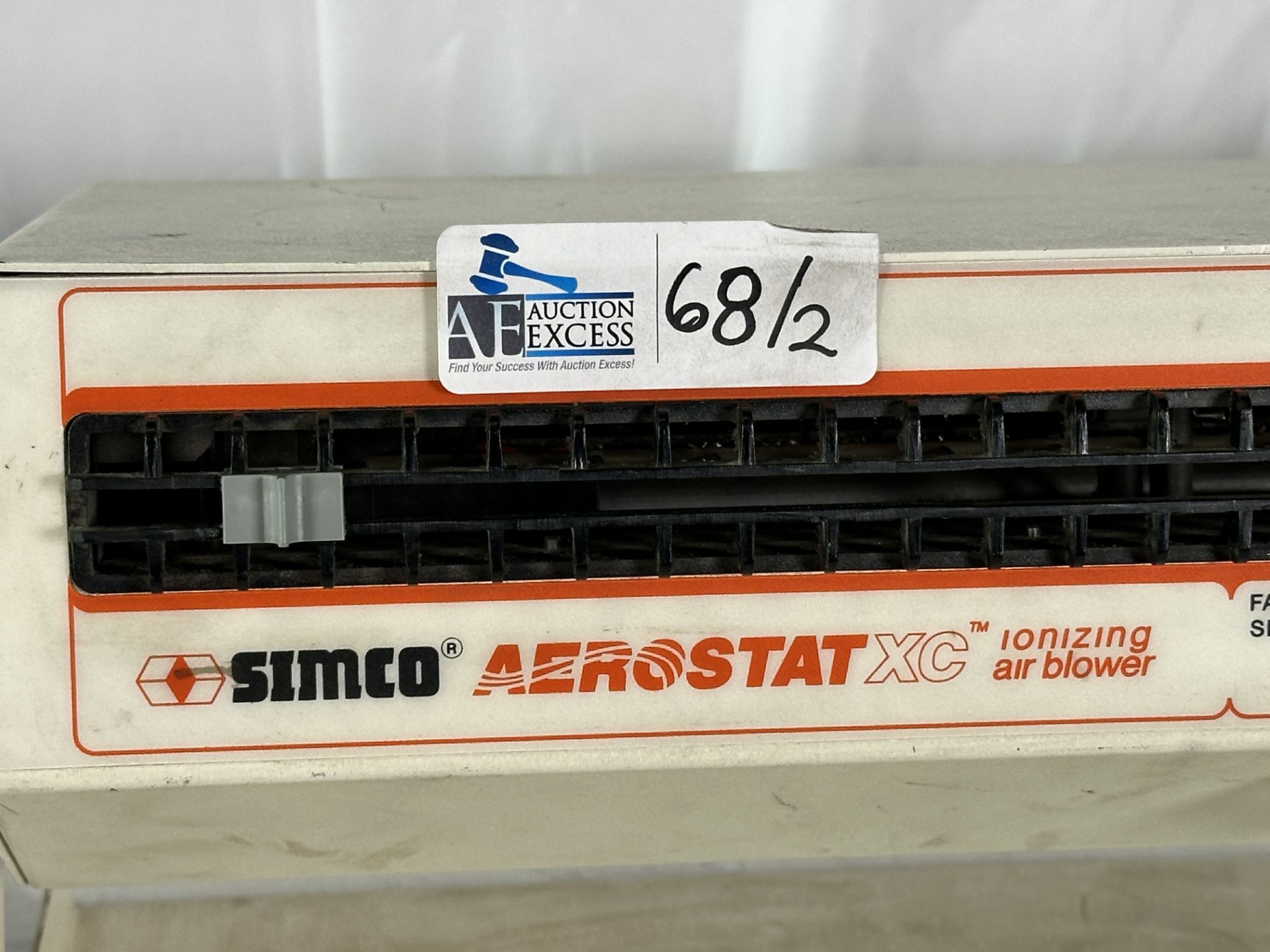 Lot of 2 Simco Ionizers, Simco Aerostat XC + Simo Aerostat A300 - Image 3 of 6