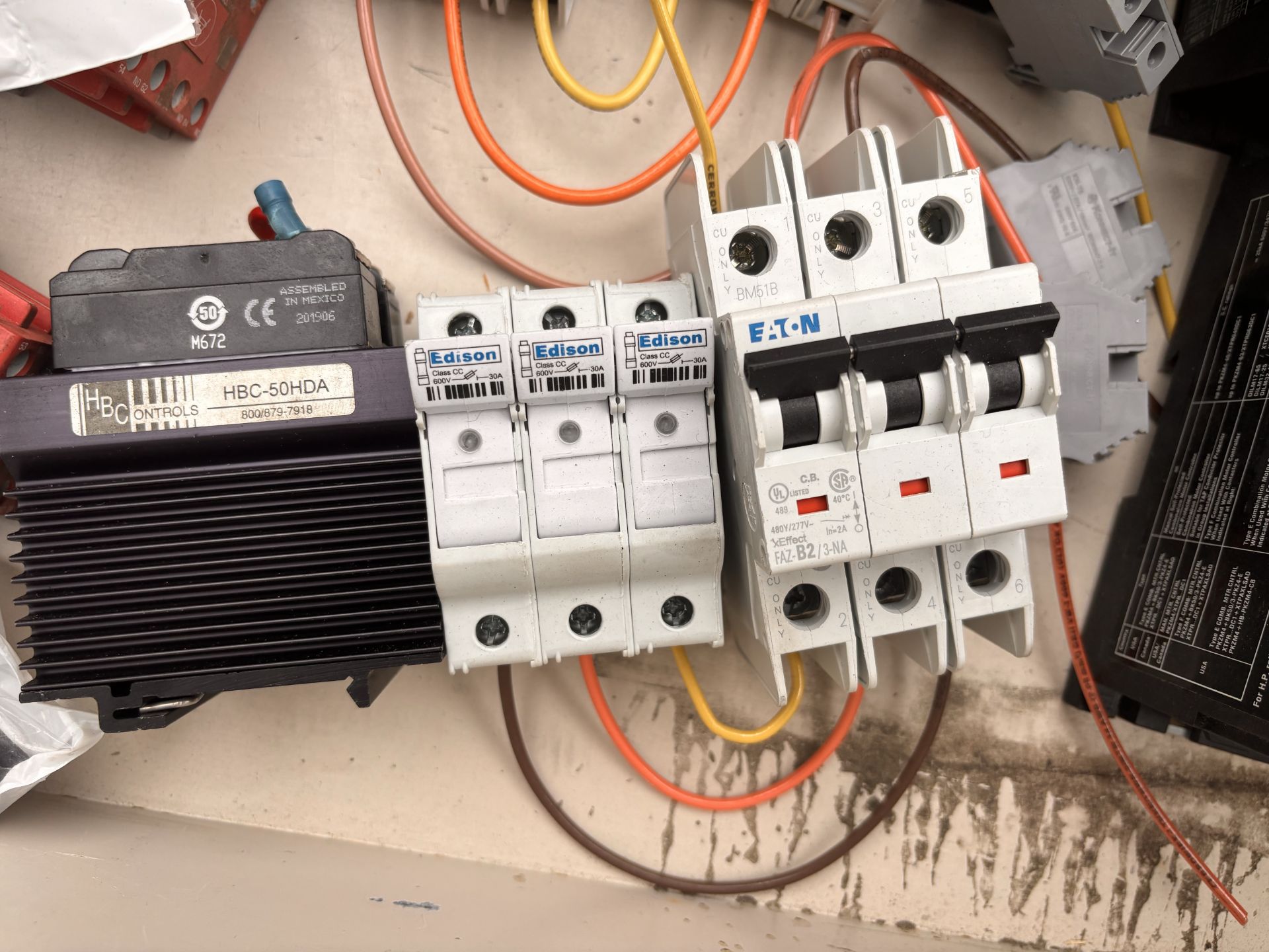 Lot of Electrical Equipment: Tripp Lite NGI-U08 Ethernet, Eaton PKZM4-50, Allen-Bradley 700-CF310D, - Image 6 of 11