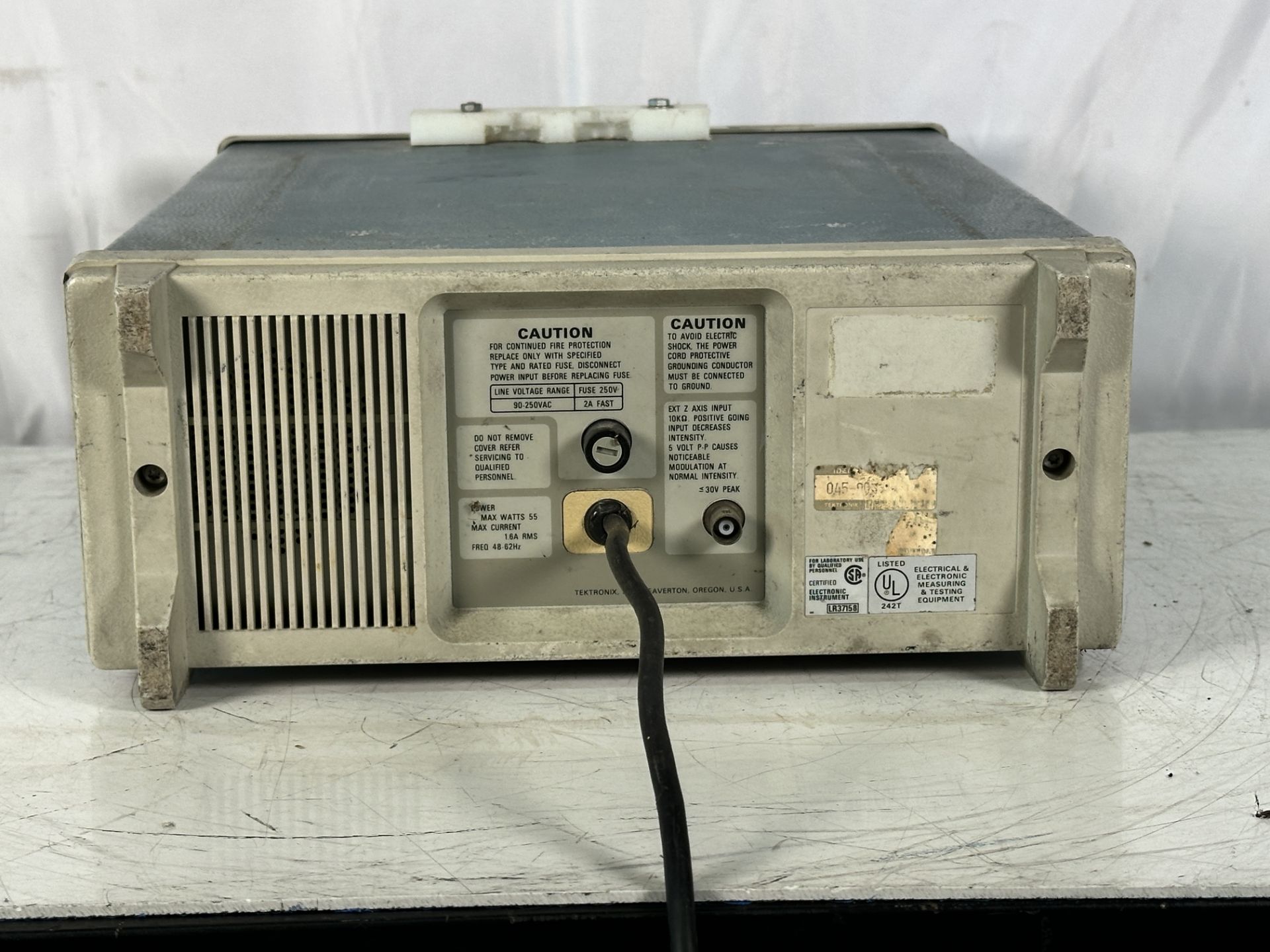 Tektronix 2215 60MHz Dual Channel Oscilloscope - Image 4 of 5