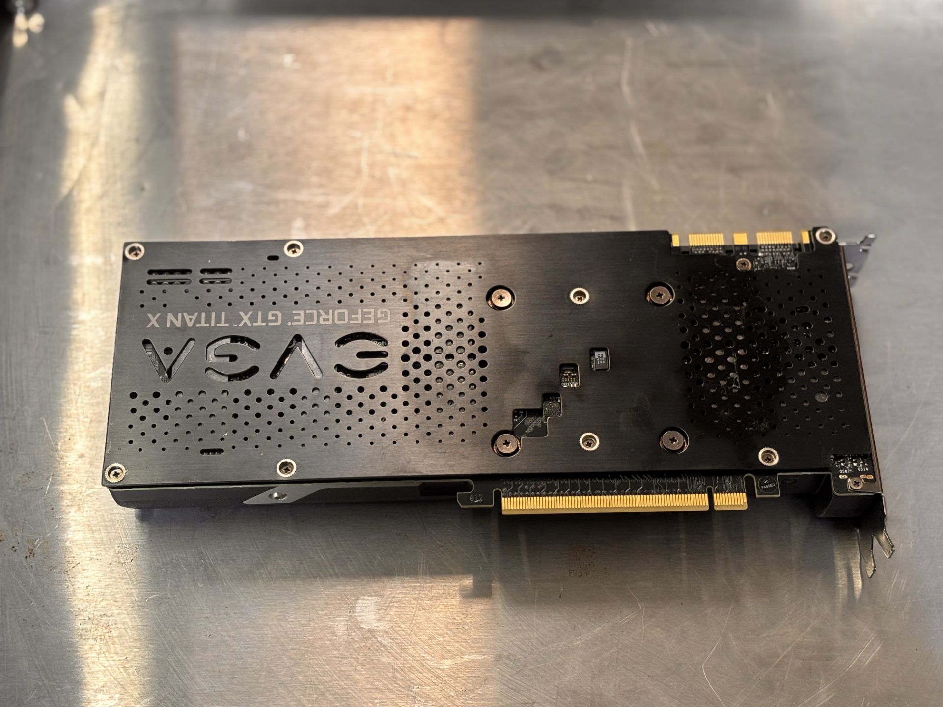 NVIDIA GeForce GTX Titan / Titan X 12GB Graphics Card - Image 2 of 4