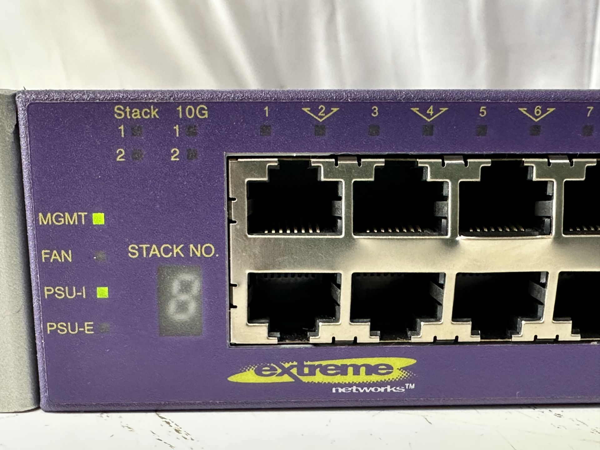 Extreme Networks Summit X450a-48T Switch - Image 2 of 4