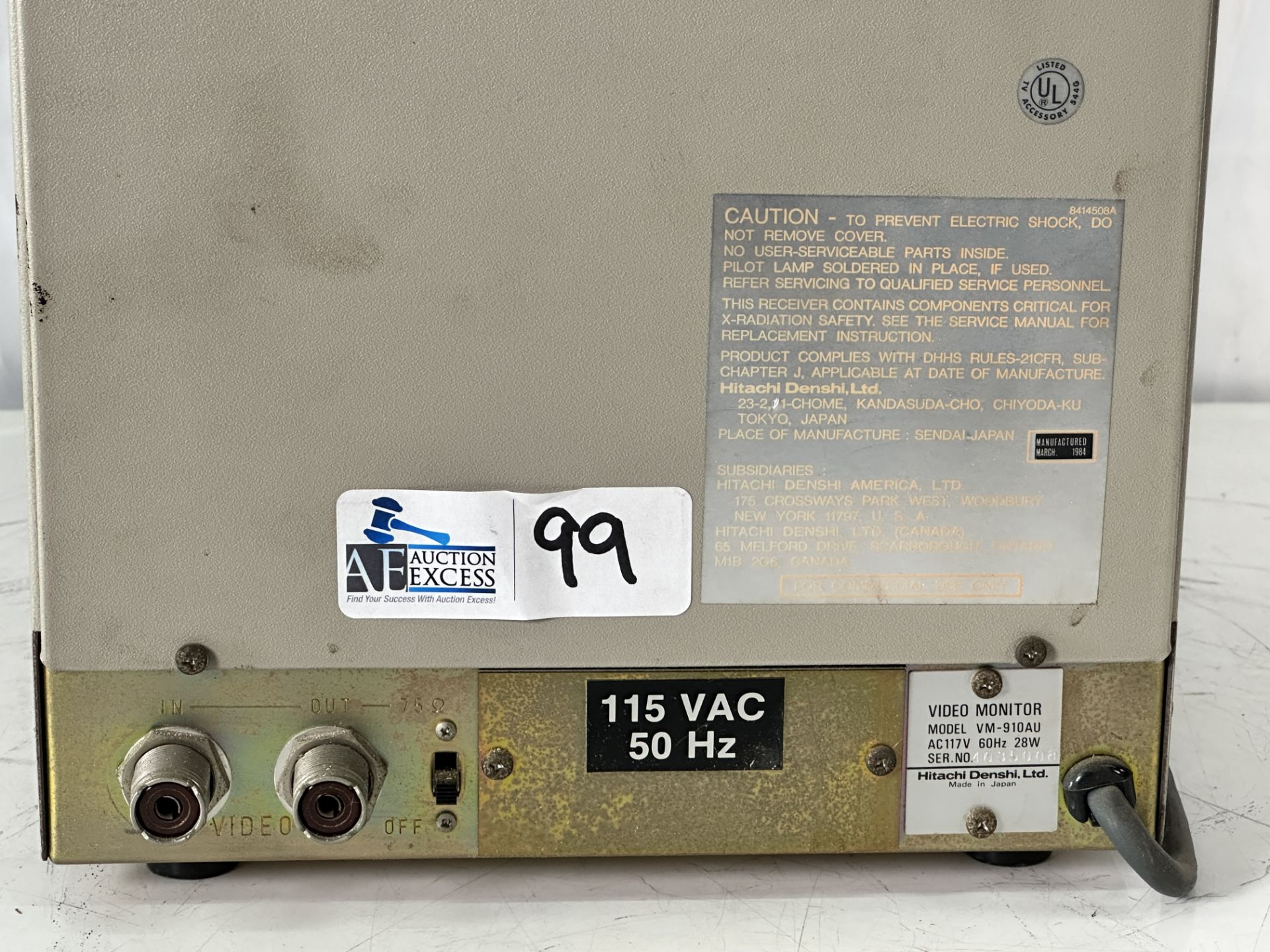 Hitachi VM-910AM CRT Monitor / Mini Monitor - Image 4 of 5
