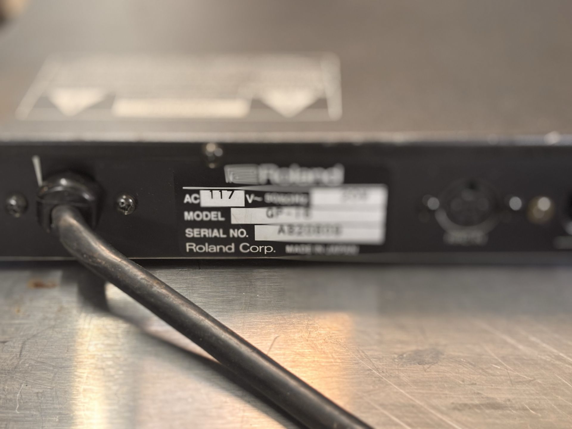 Roland GP-16 Digital Guitar Multi Effects Processor - Image 5 of 8