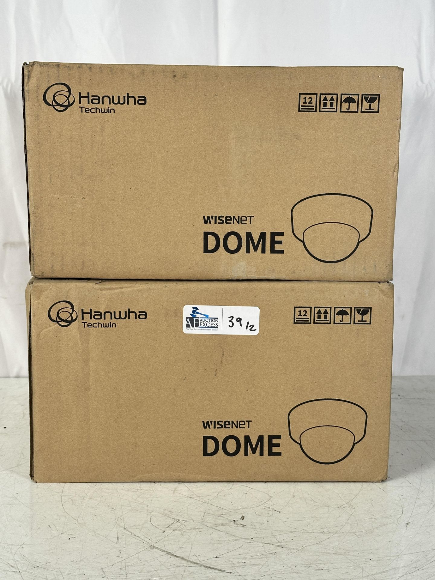 Lot of 2 Hanwha Techwin TNV-7010RC 3MP IP Corner Mount Security Cameras, New Sealed