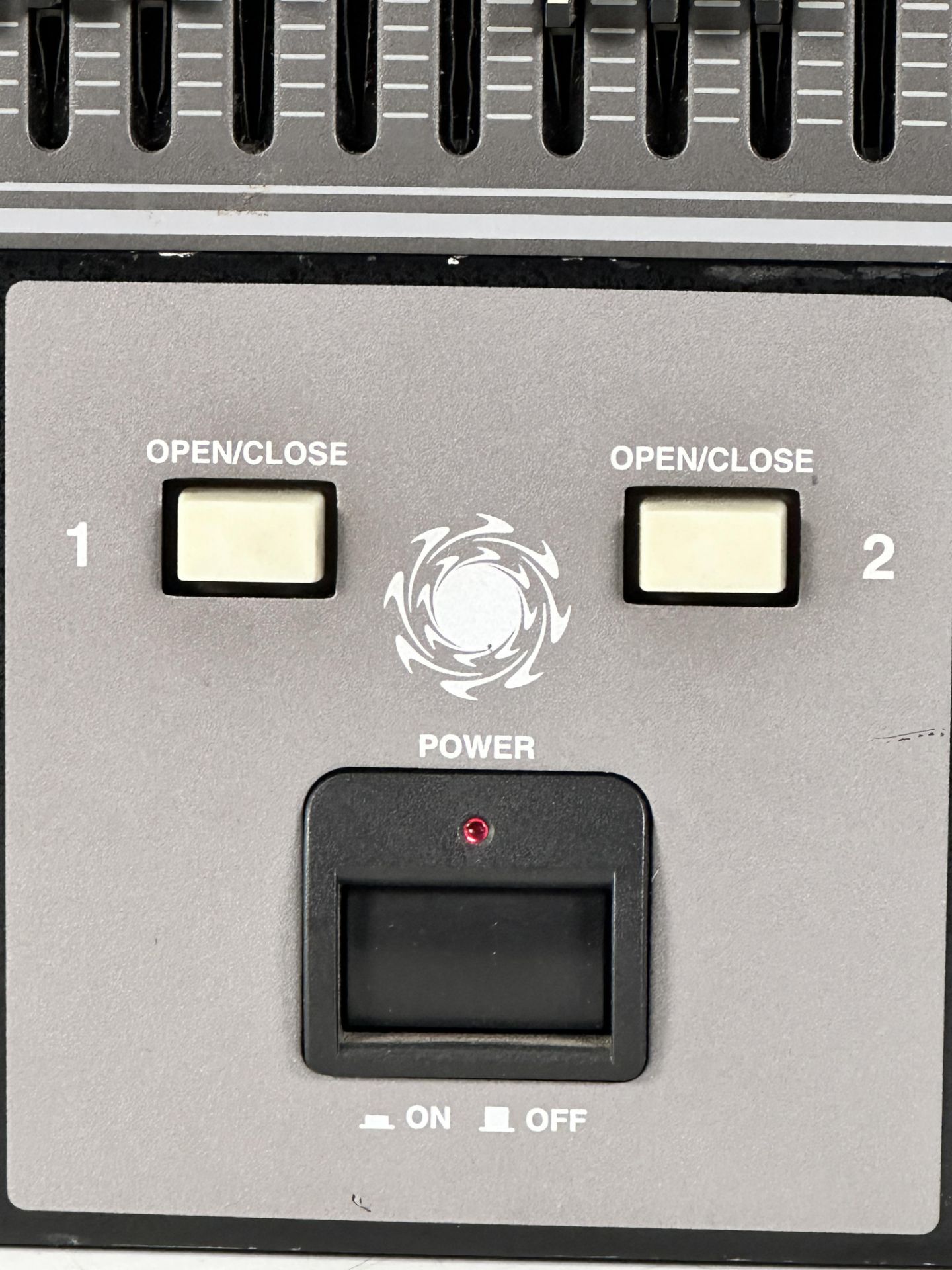 Lot of 3 Rack Units Rane ME 60 Equalizer, Denon DN-4500 CD Player, Toa DT-920 Tuner - Image 3 of 4