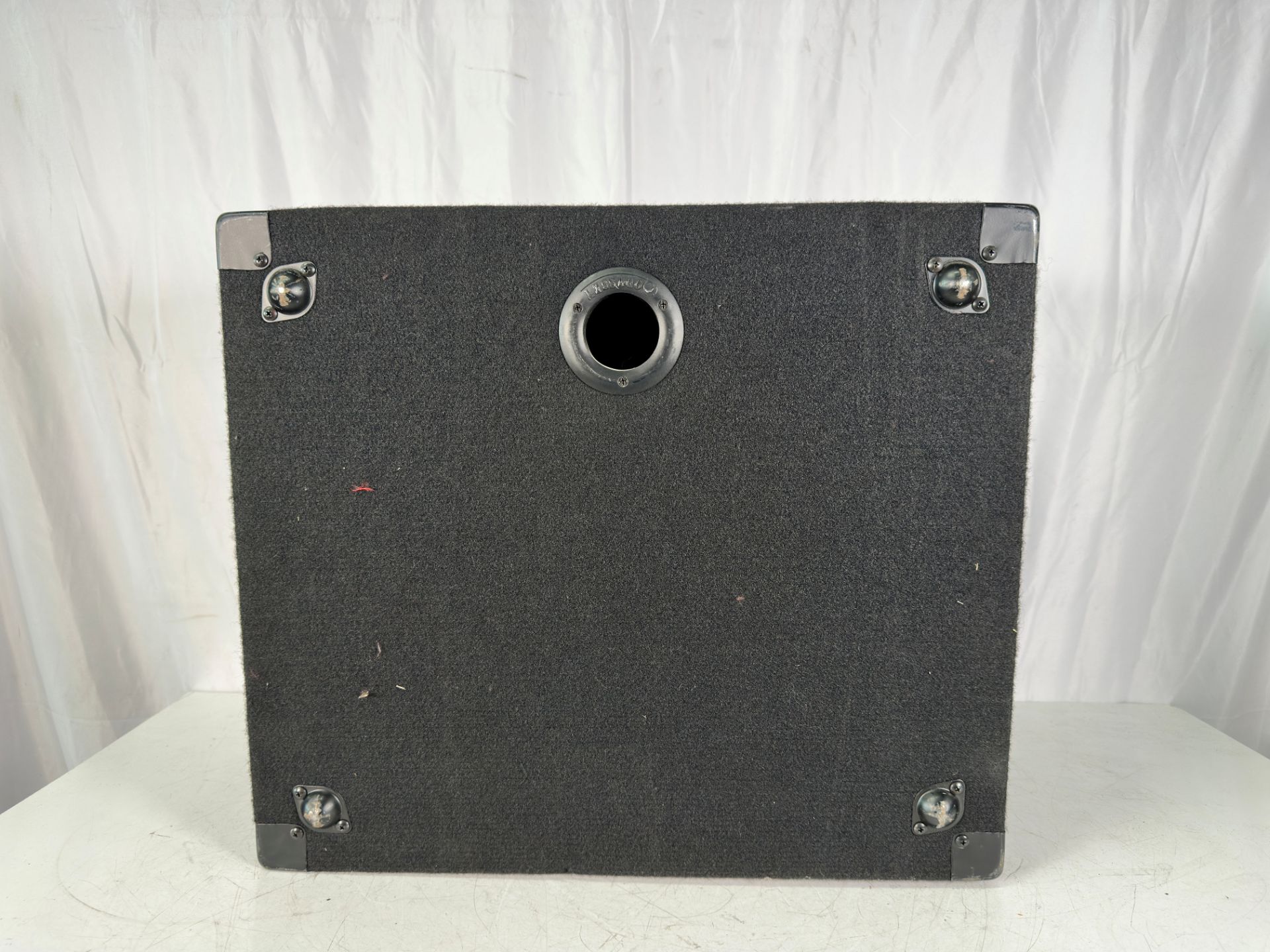 Odyssey CXC902 Carpeted 9U Angled Combo Rack Case - Image 6 of 6