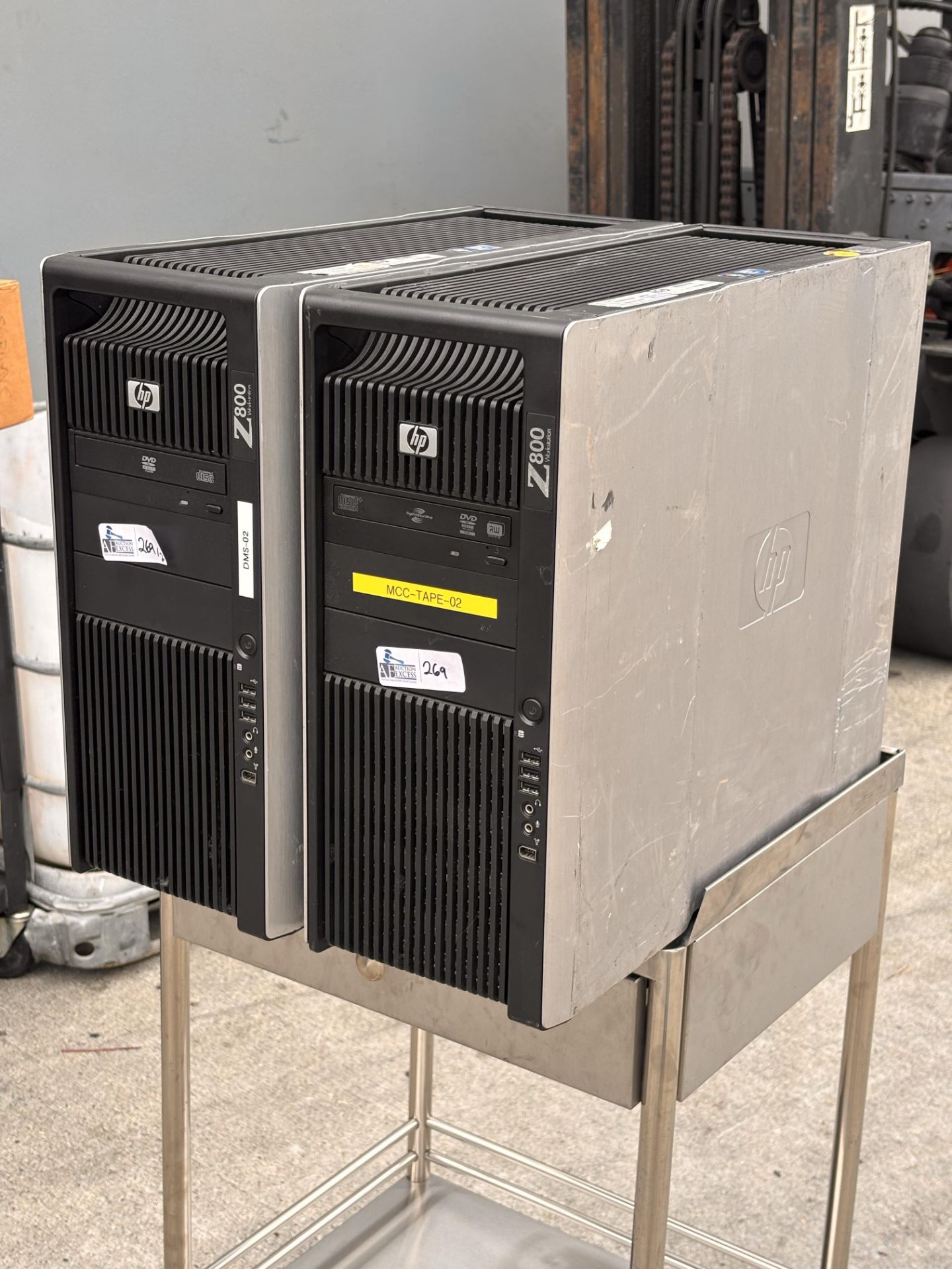 Lot of 2 HP Z800 Workstations (No ram or Hard Drives) - Image 3 of 9