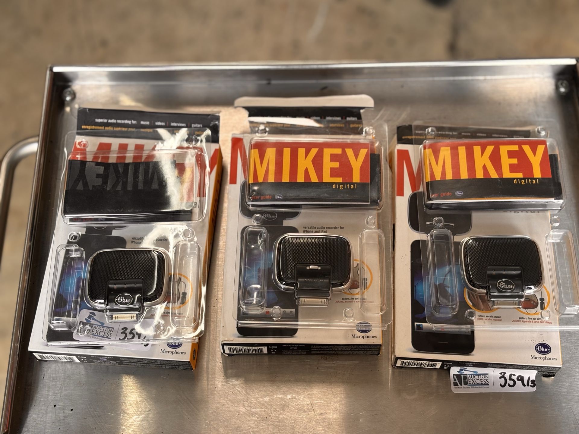 Lot of 3 Blue MIKEY-DIGITAL iPod iPhone Versatile Audio Recording Microphones New - Image 3 of 3