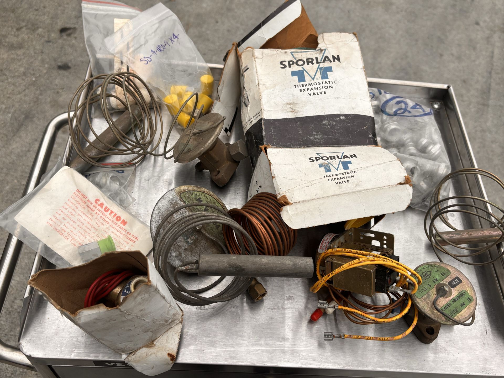 Lot of Industrial Parts including Sporlan MVE34G, Carrier HK06UC007 Accessory Pressure Stat Flow, A - Image 19 of 21